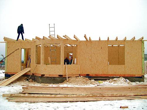 Как построить дом зимой?